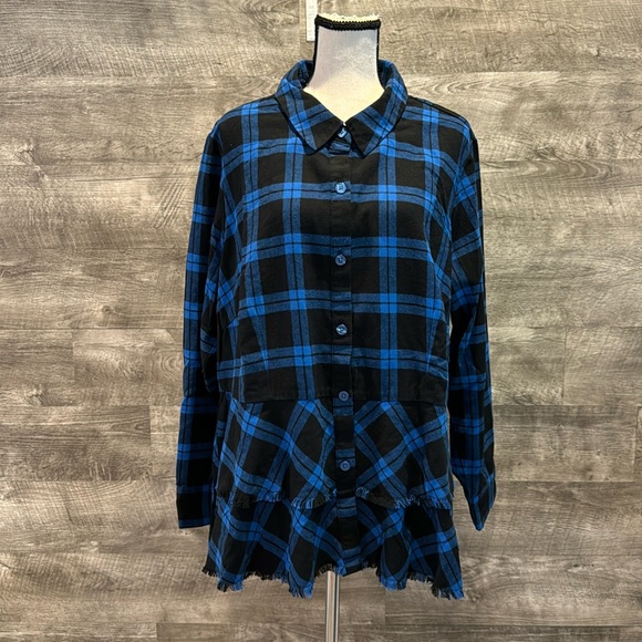 Joan Rivers NWOT Plaid Peplum with Fringe Hem long Sleeves buttoned Blouse. - Picture 2 of 10